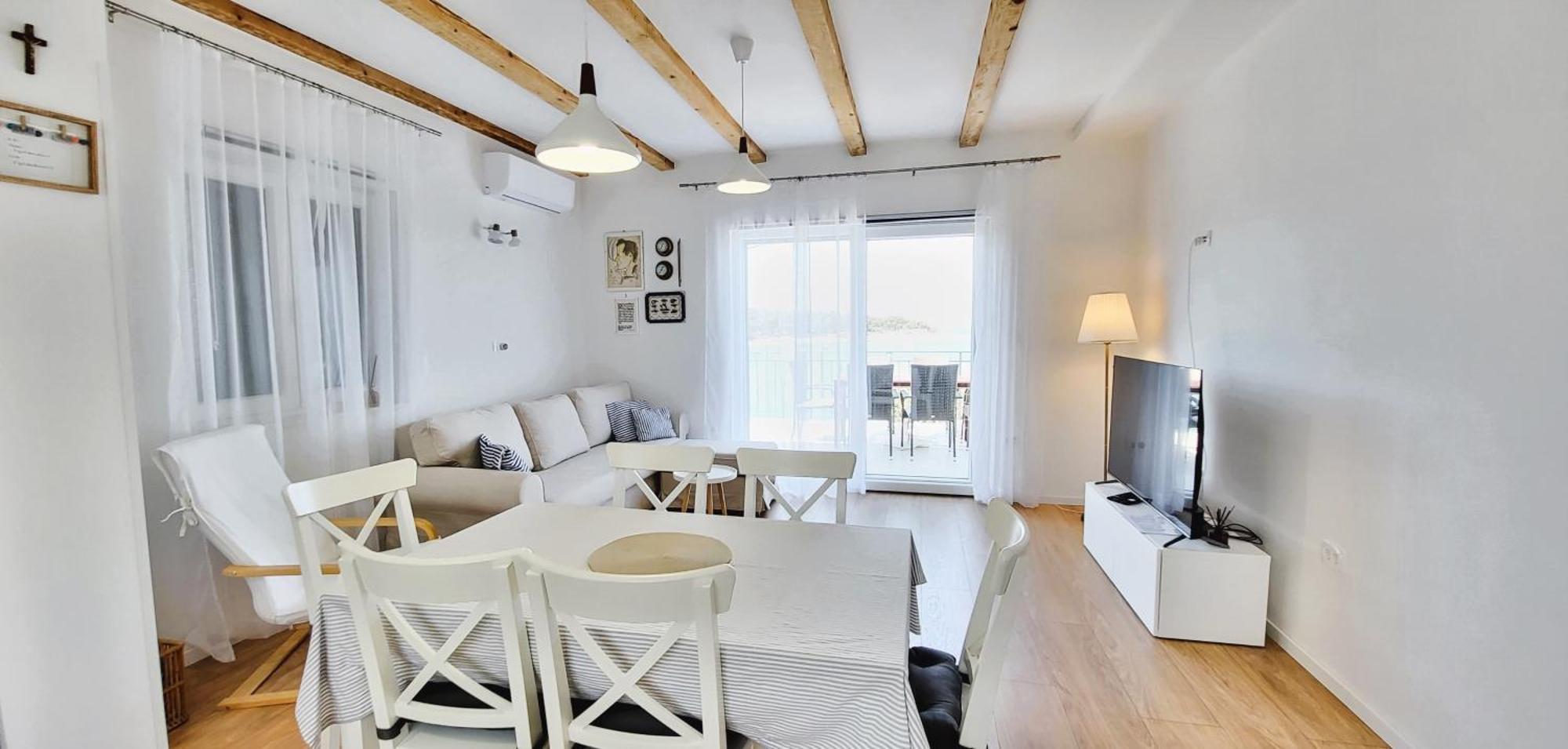 Appartement Captain's House Primosten - Feel The Sea